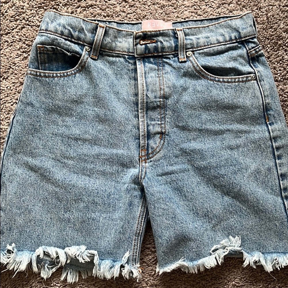 Revice Shorts